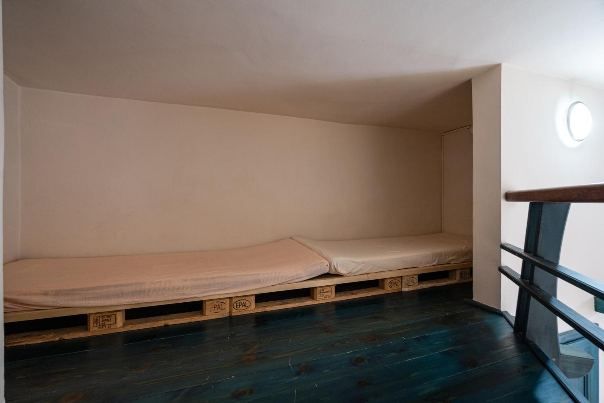 Castle Chainbridge Apartment ブダペスト エクステリア 写真
